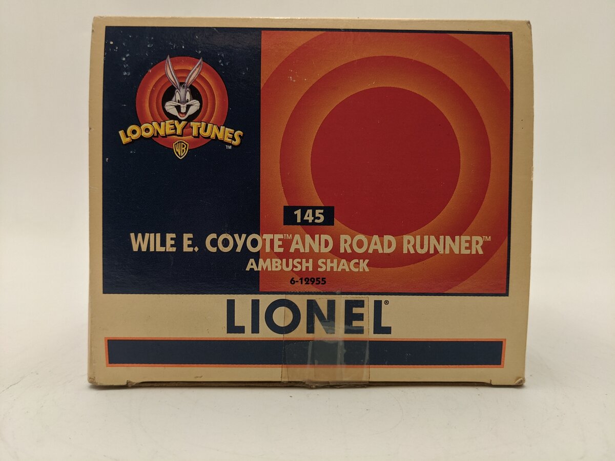 Lionel 6-12955  O Gauge Road Runner & Wile E. Coyote Ambush Shack VG/Box