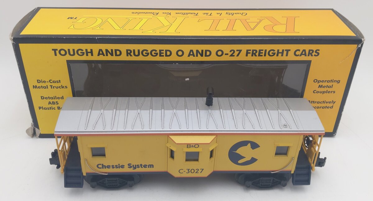 MTH 30-7713 O Gauge Chessie Bay Window Caboose #3027 EX/Box