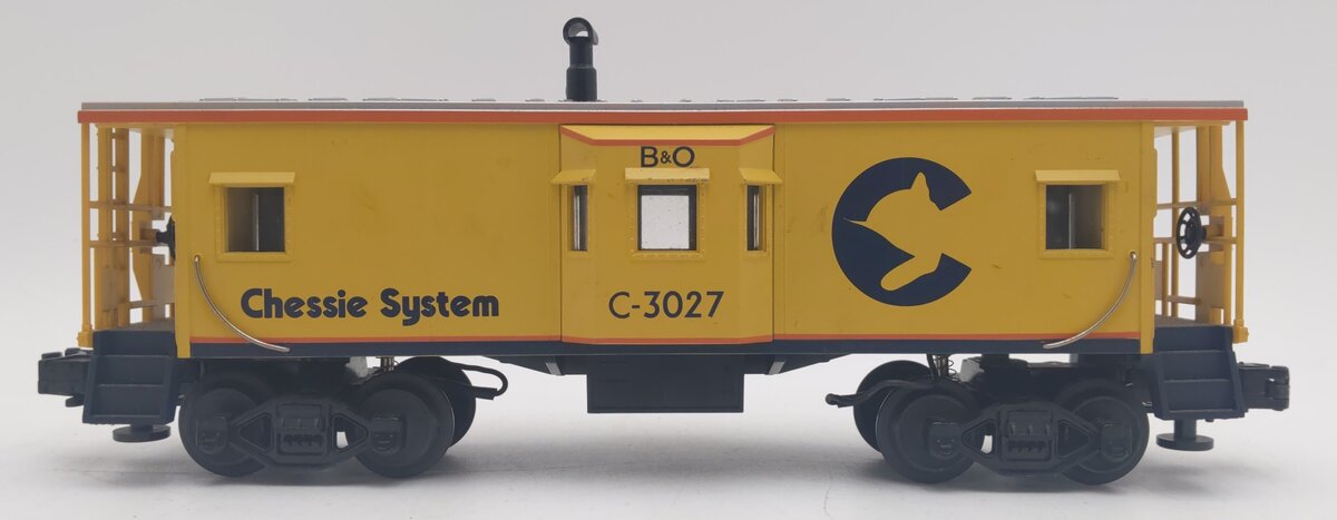 MTH 30-7713 O Gauge Chessie Bay Window Caboose #3027 EX/Box