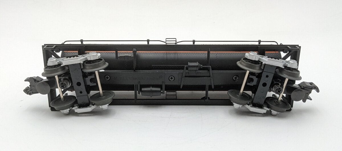 MTH 30-4120B O Gauge Harley Davidson 3-Dome Tank Car LN/Box