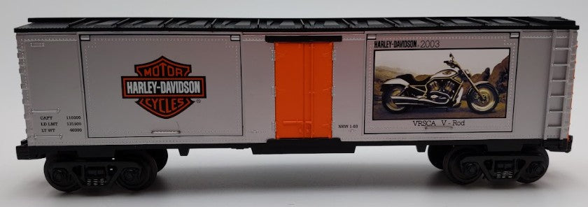 MTH 30-74199 O Gauge Harley 40' Window Boxcar with 2003 V Rods EX/Box