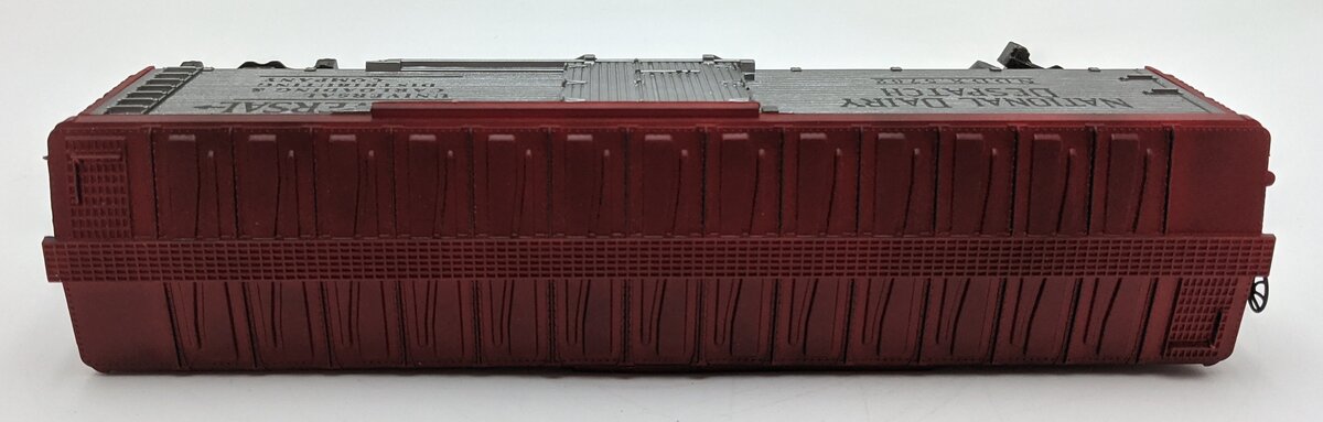 Lionel 6-5702 O Gauge National Dairy Despatch Reefer Car LN/Box