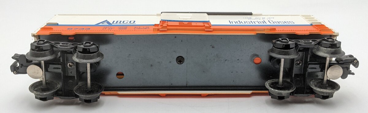 Lionel 6-9733 O Gauge Airco LCCA Boxcar with Tank VG/Box