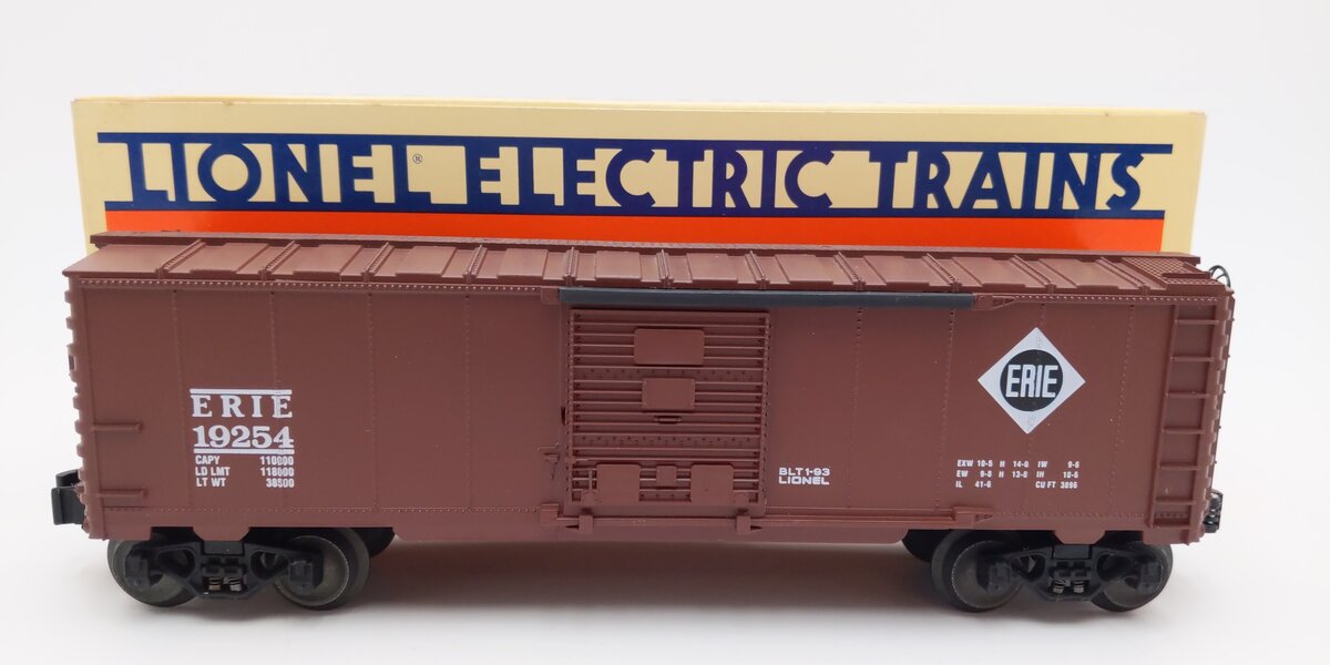 Lionel 6-19254 O Gauge Erie Single Door Boxcar #19254 EX/Box
