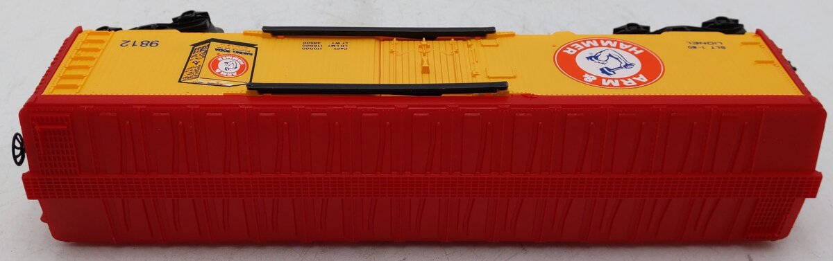 Lionel 6-9812 O Gauge Arm & Hammer Billboard Refrigerator Car #9812 EX/Box