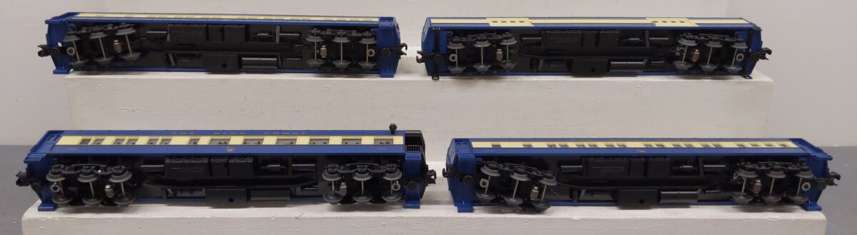 Williams 43356 CNJ 72 Ft. Heavyweight Passenger Car (Pack of 4) LN/Box