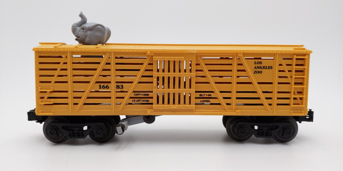 Lionel 6-16683 O Gauge Los Angeles Zoo Operating Elephant Car NIB