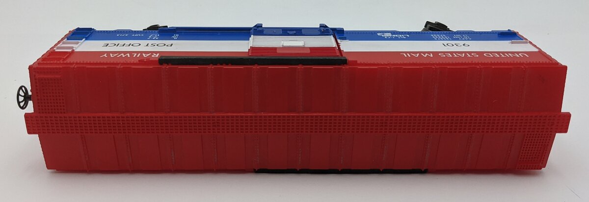 Lionel 6-9301 O Gauge US Mail Operating Boxcar #9301 - Without Mailbag VG