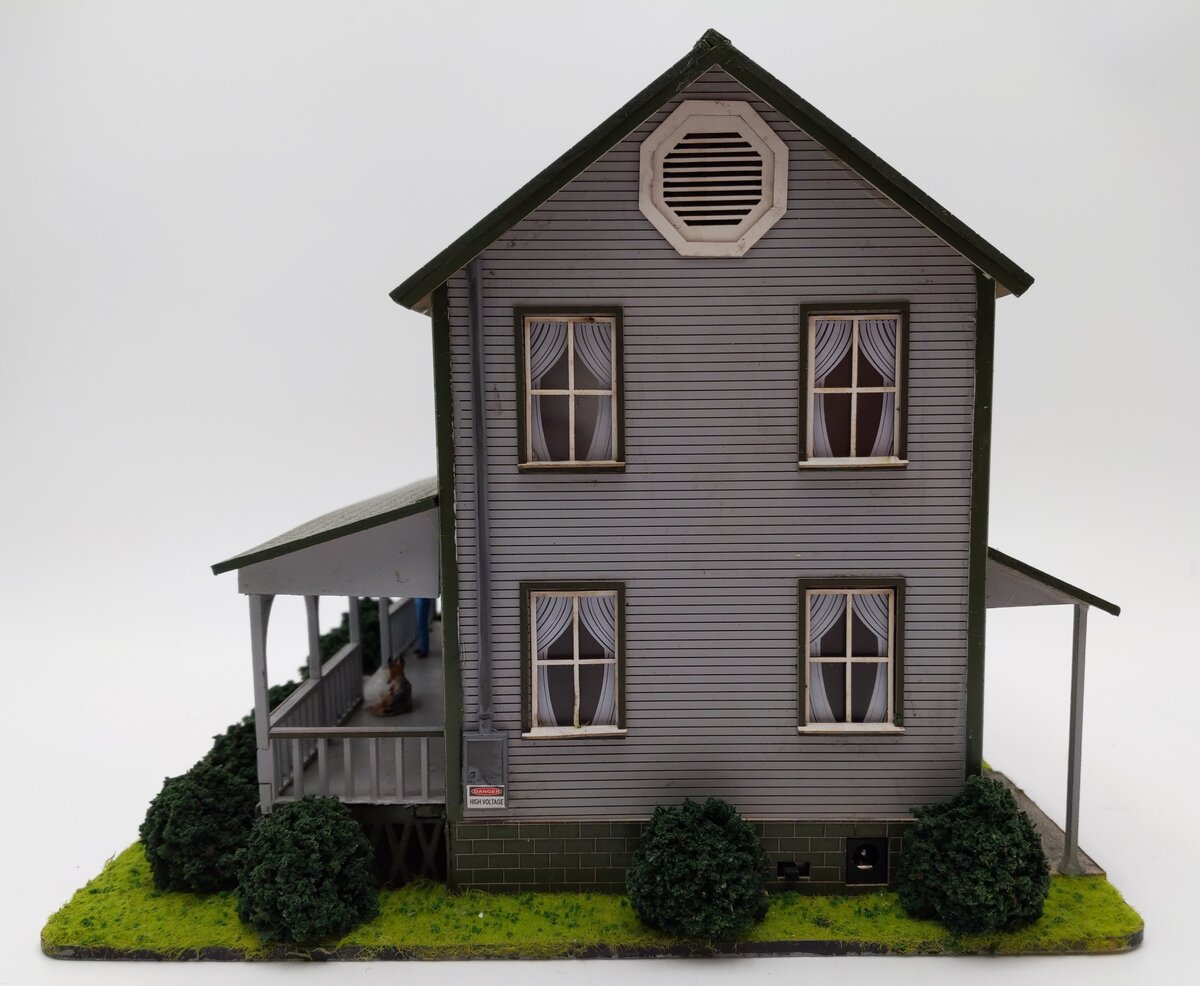 Menards 279-3390 Grandpa's House EX/Box