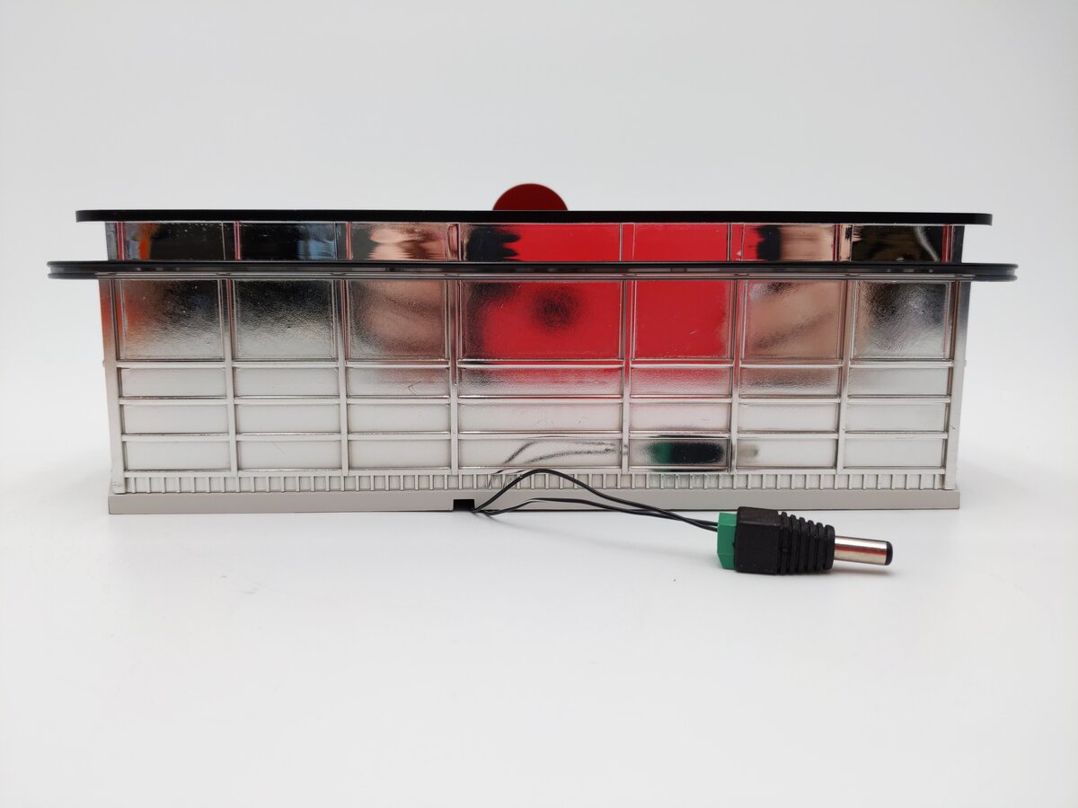 Lionel 6-24176 O Gauge Irene's Diner Illuminated EX/Box