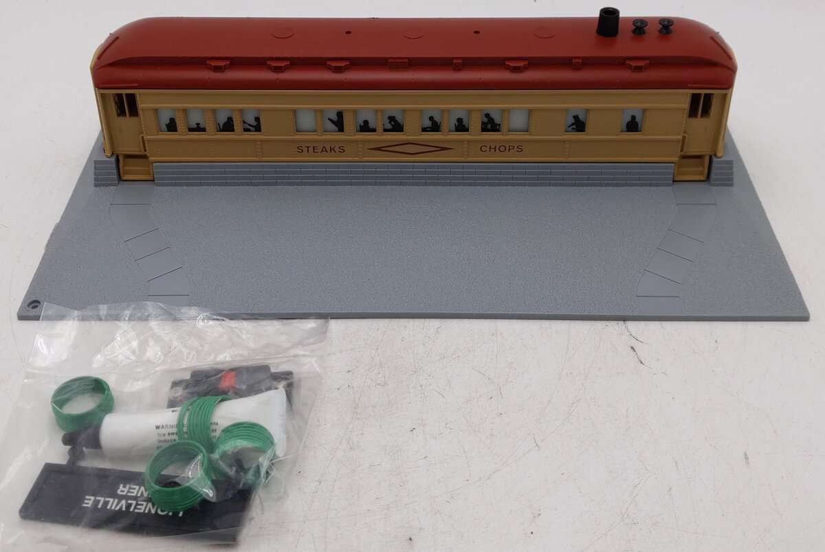 Lionel 6-12722 O Gauge Illuminated Roadside Diner w/Smoke Stack EX/Box