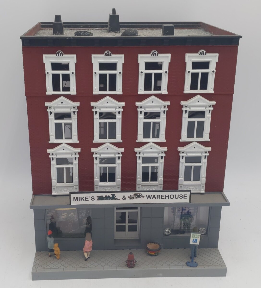 MTH 30-9082 Assembled Vanderbuilt 4-Story Hotel Building EX/Box