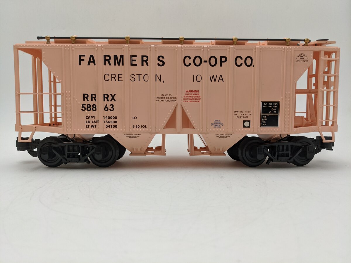 Aristo-Craft 41210 G Scale Farmer's Co-Op 2- Bay Hopper #58863 EX/Box