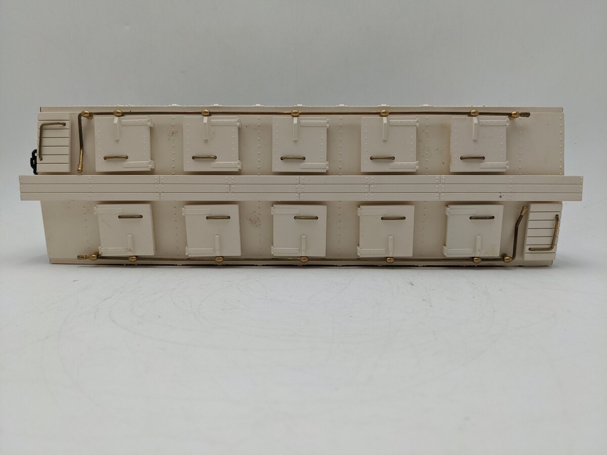 Aristo-Craft 41206 G Scale Golden Loaf 2-Bay Covered Hopper EX/Box
