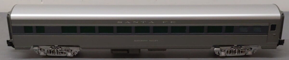 Aristo-Craft 33306 Santa Fe Smooth Side Coach Car