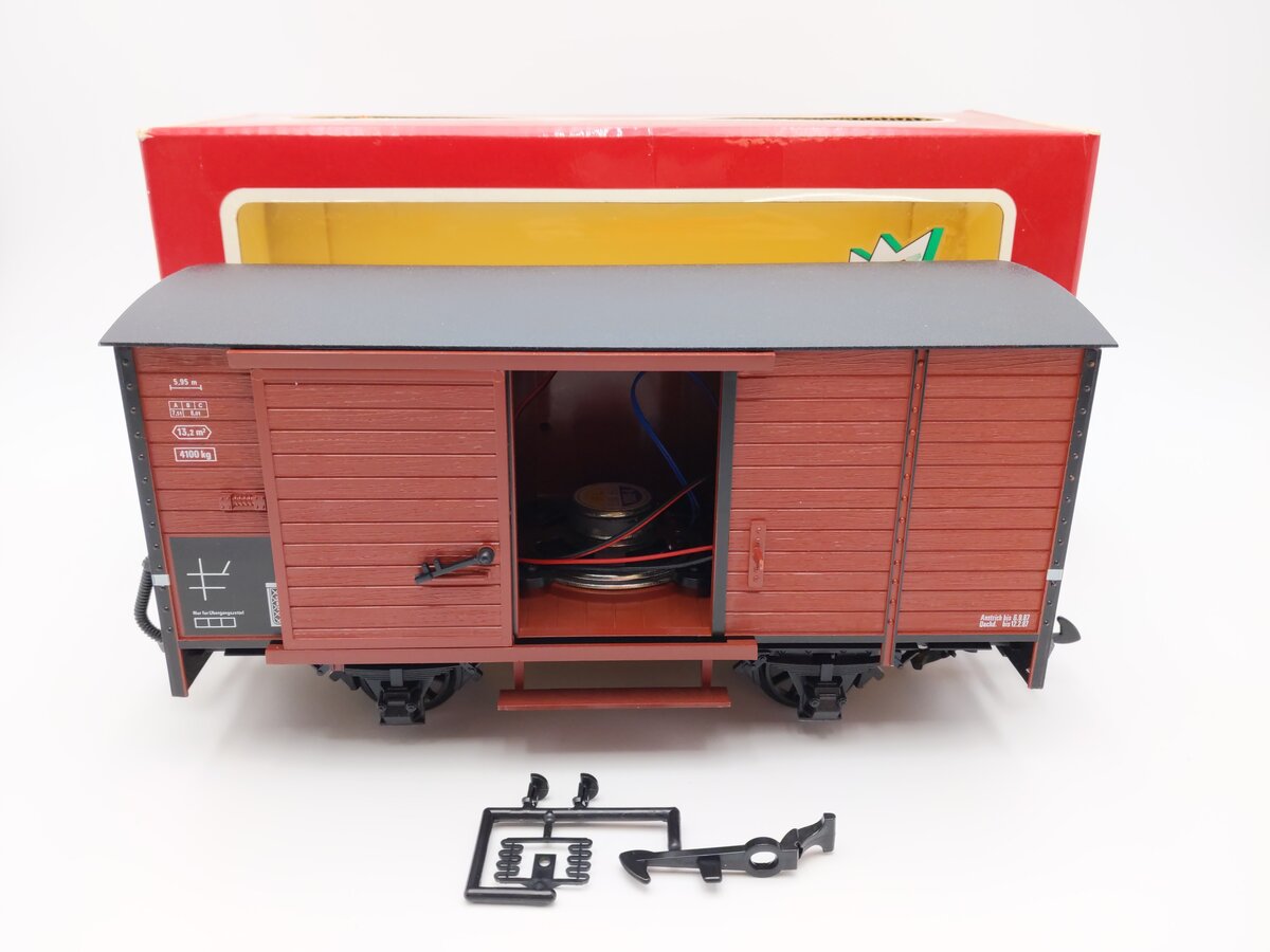 LGB 42352 Boxcar with Sounds EX/Box