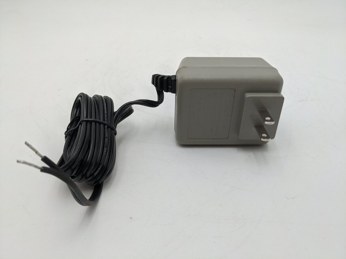 LGB 51081 120 Volt Plug EX/Box