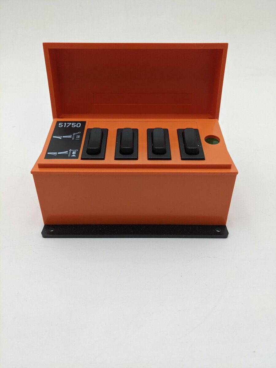 LGB 51750 G Scale Momentary Switch Control Box EX