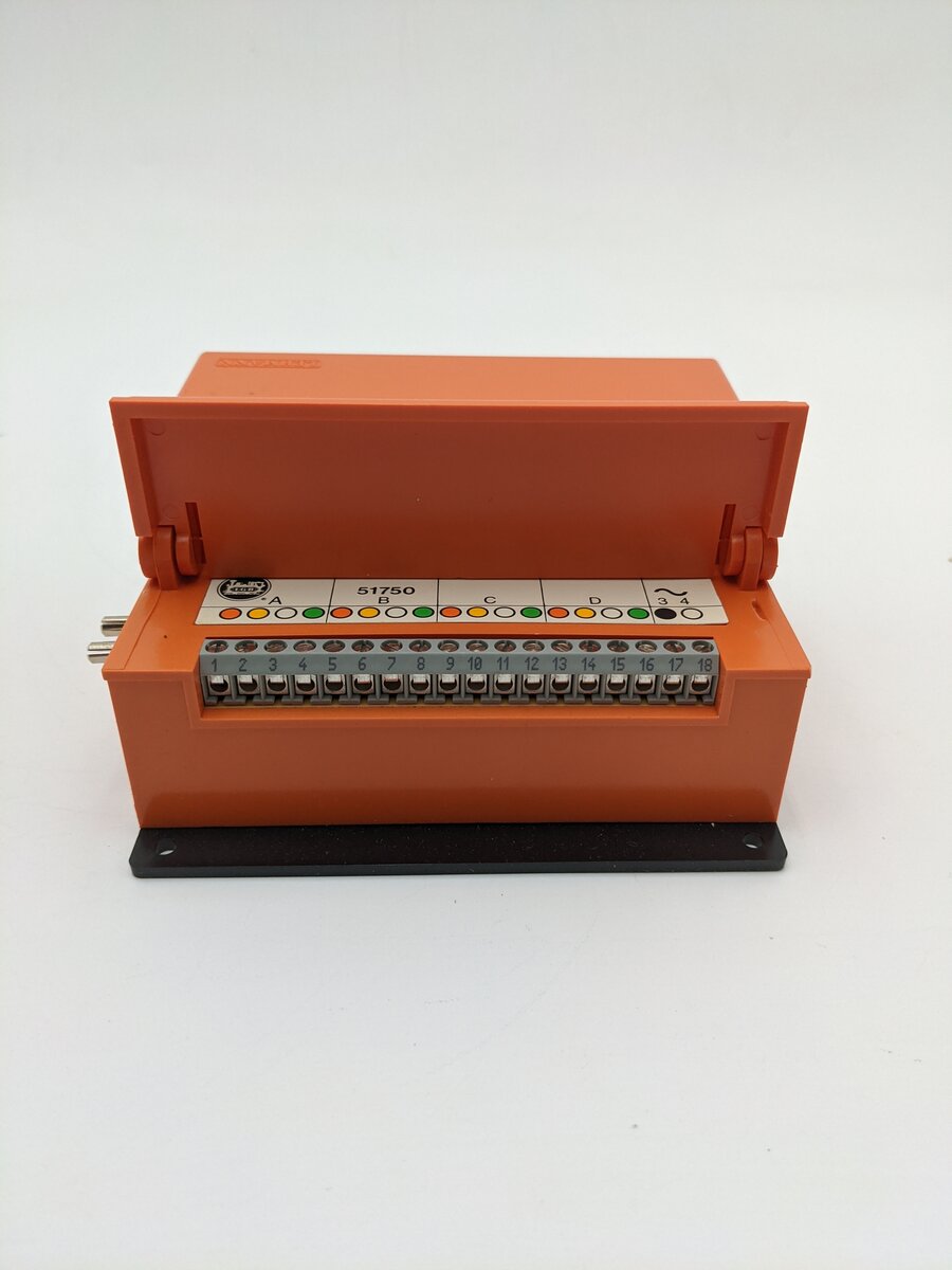 LGB 51750 G Scale Momentary Switch Control Box EX