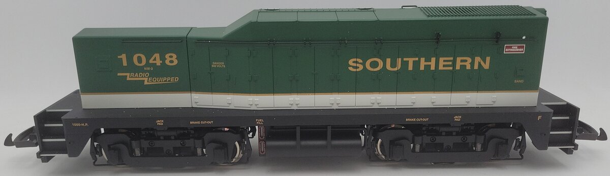 USA Trains R22030 G Scale Southern NW2 Calf Diesel Locomotive #1048 EX/Box