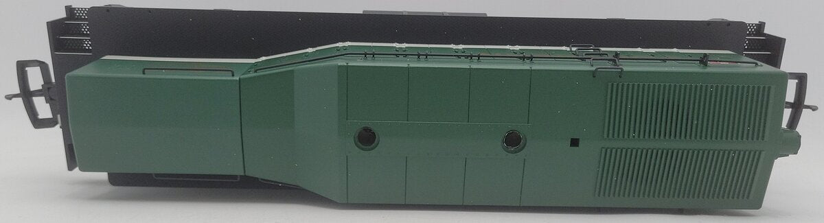 USA Trains R22030 G Scale Southern NW2 Calf Diesel Locomotive #1048 EX/Box