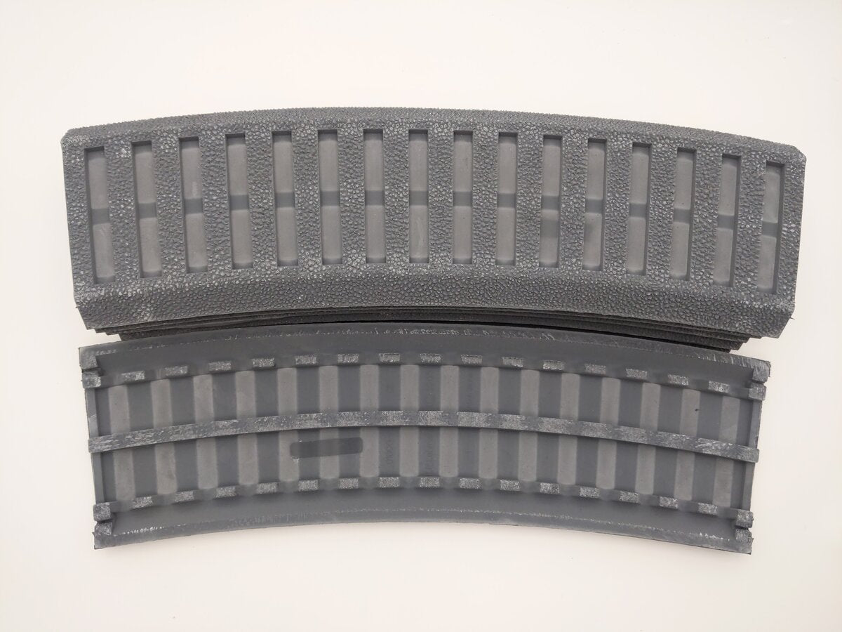 LGB 61600 G Scale Curved Track Roadbed - R3 - 2/3 (6) EX/Box