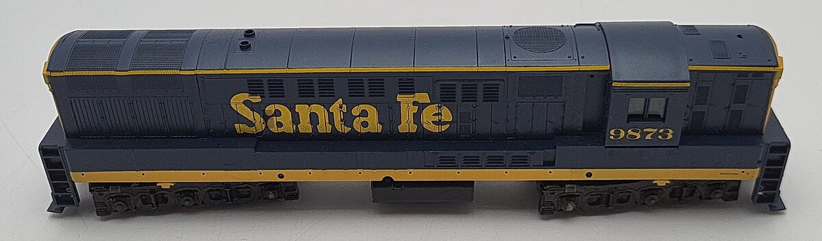 Athearn 4306 HO Scale Santa Fe Powered Diesel Locomotive #9873 VG/Box