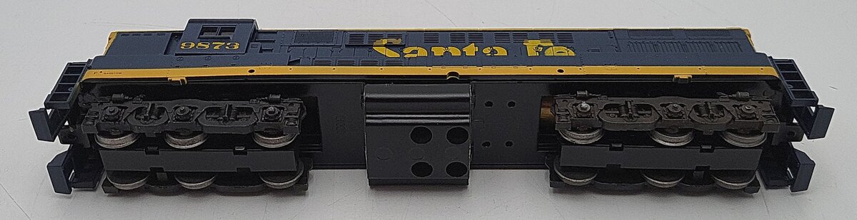 Athearn 4306 HO Scale Santa Fe Powered Diesel Locomotive #9873 VG/Box