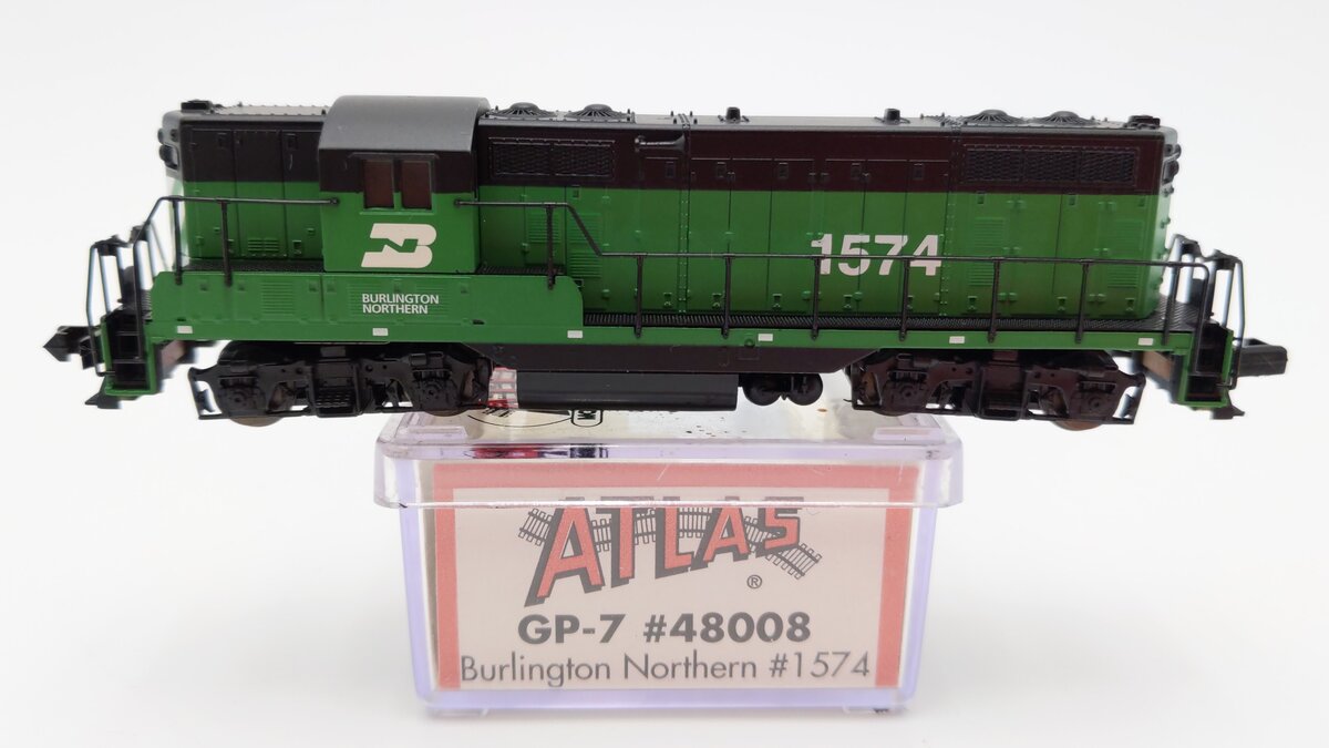 Atlas 48008 N Scale Burlington Northern GP-7 Diesel Locomotive #1574 LN/Box