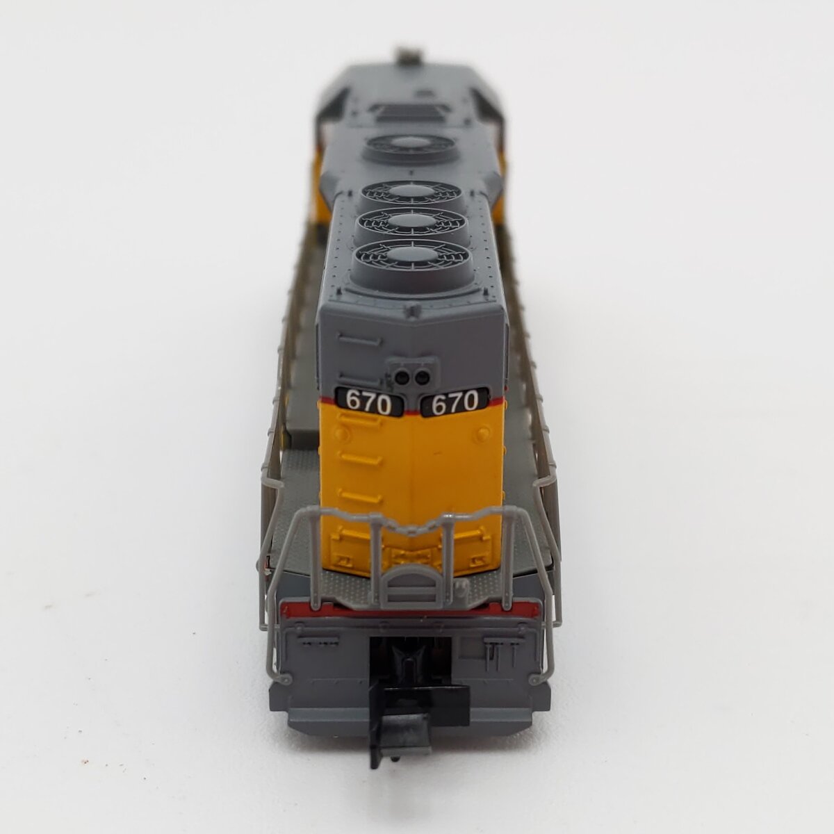 Atlas 48536 N Scale Union Pacific GP-40 Diesel Locomotive #670 LN/Box