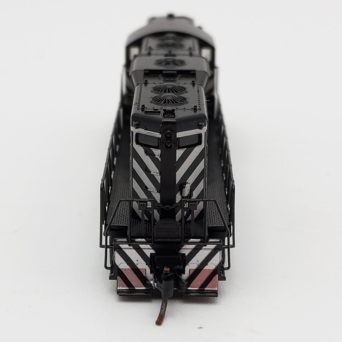 Atlas 48032 N Scale Santa Fe GP-7 Diesel Locomotive LN/Box