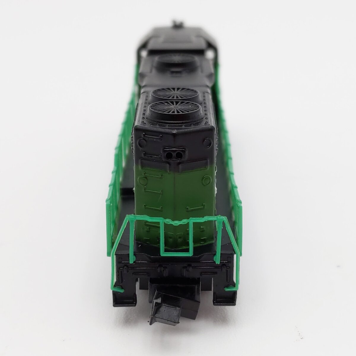 Life Like 7841 N Burlington Northern GP38 Diesel Locomotive #2098 EX/Box