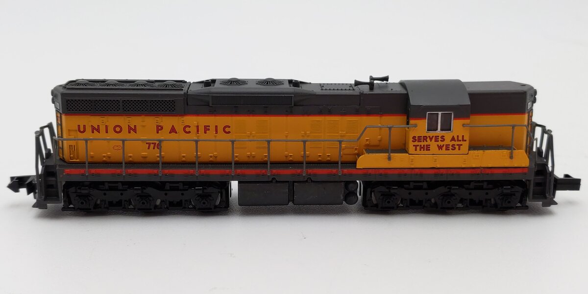 Life Like 7775 N Scale Union Pacific SD-7 Powered Diesel Locomotive #776 EX/Box