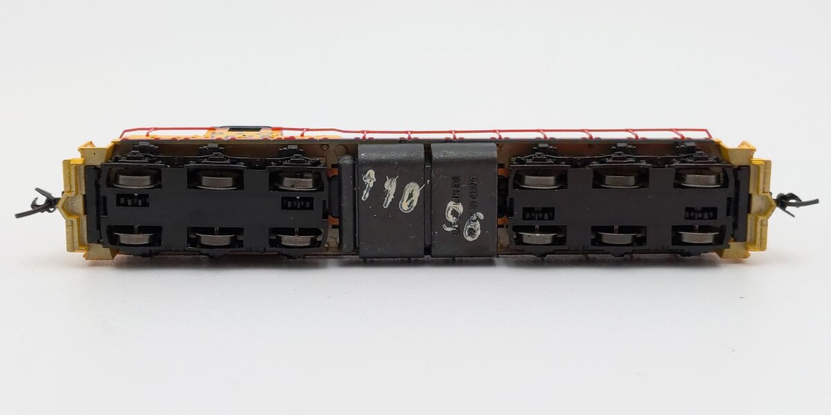 Life Like 7779 N Scale Chessie System/B&O SD-7 Diesel Locomotive #1828 EX/Box