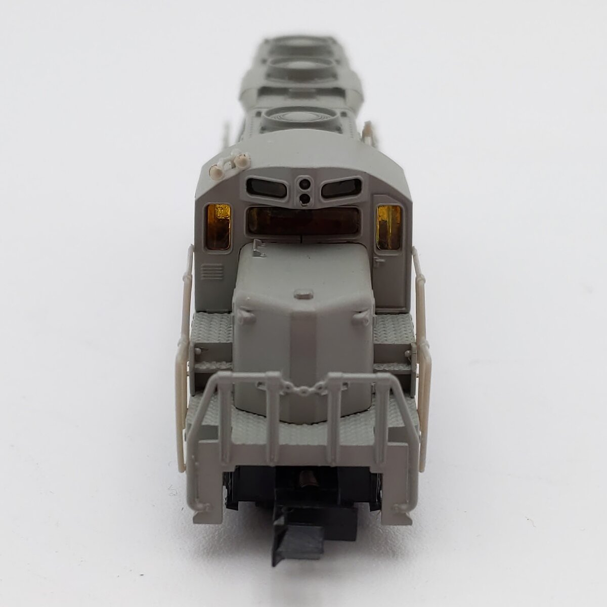 Life Like 7134 N Scale Undecorated GP18 Diesel Locomotive LN/Box