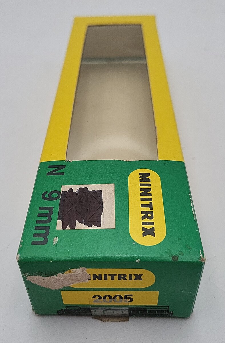 Trix 2005 N Scale Northern Pacific Diesel Locomotive #576 EX/Box