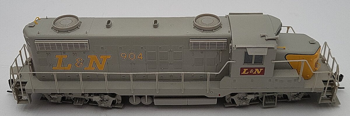Proto 2000 8168 HO L&N GP18 Low Nose Locomotive without Dynamic Brakes-Assembled LN/Box
