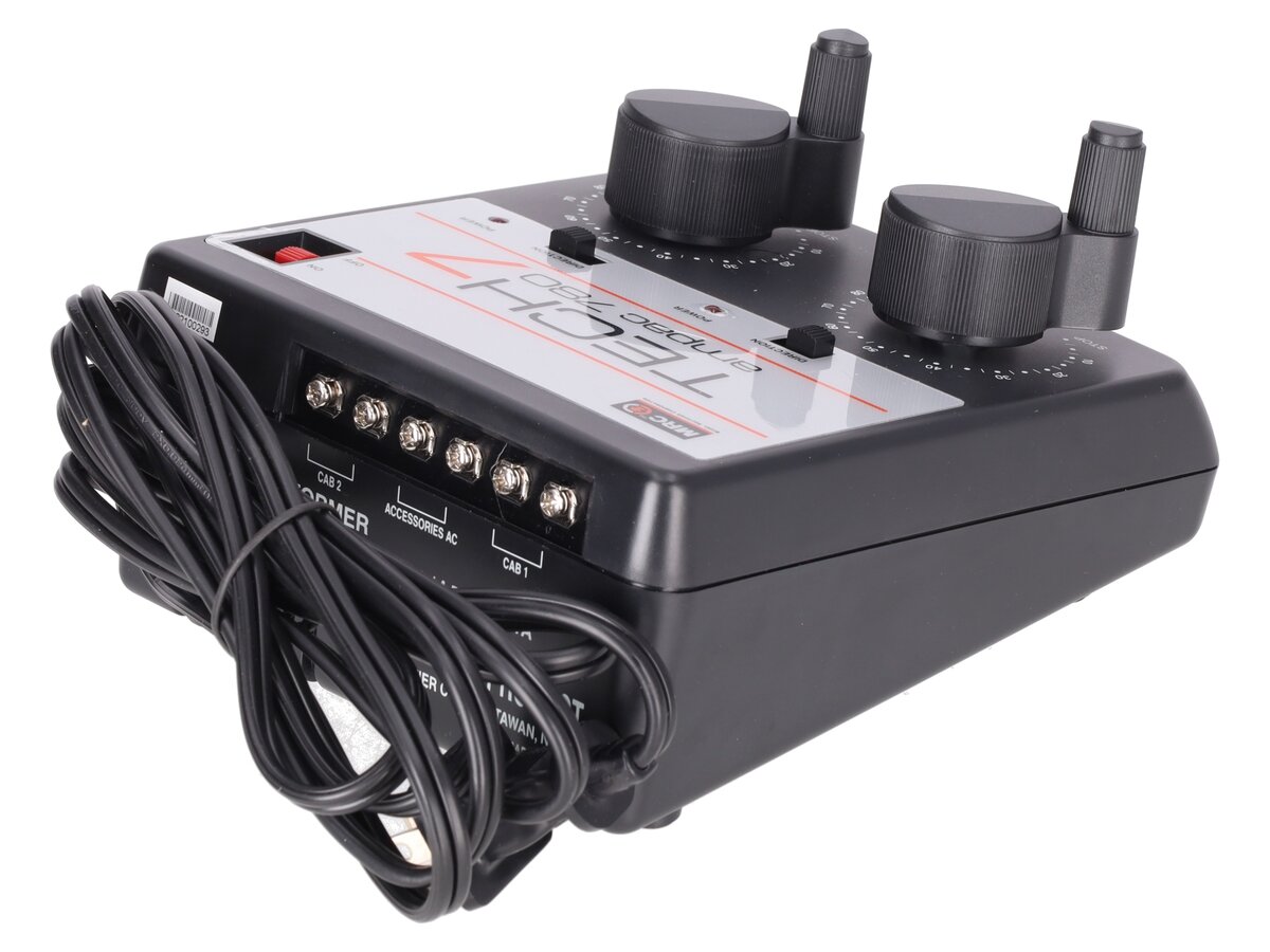 MRC 1278 HO Scale Tech 7 Ampac 780 Power Pack EX/Box