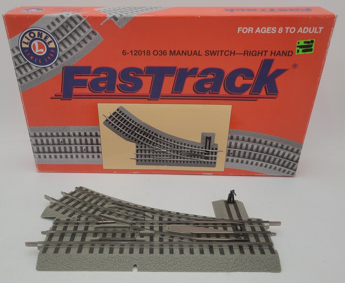 Lionel 6-12018 O O36 FasTrack Right Hand Manual Switch Turnout EX/Box
