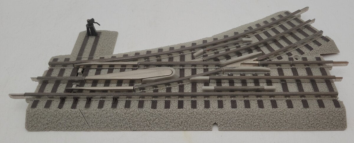 Lionel 6-12017 O36 FasTrack Left Hand Manual Switch Turnout EX/Box