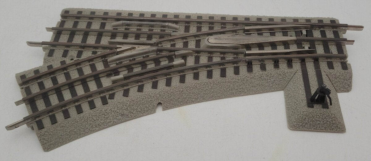 Lionel 6-12017 O36 FasTrack Left Hand Manual Switch Turnout EX/Box