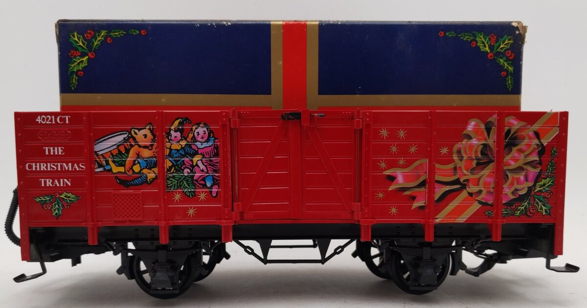 LGB 4021CT G The Christmas Train Red Gondola w/Blue Gift Box Load EX
