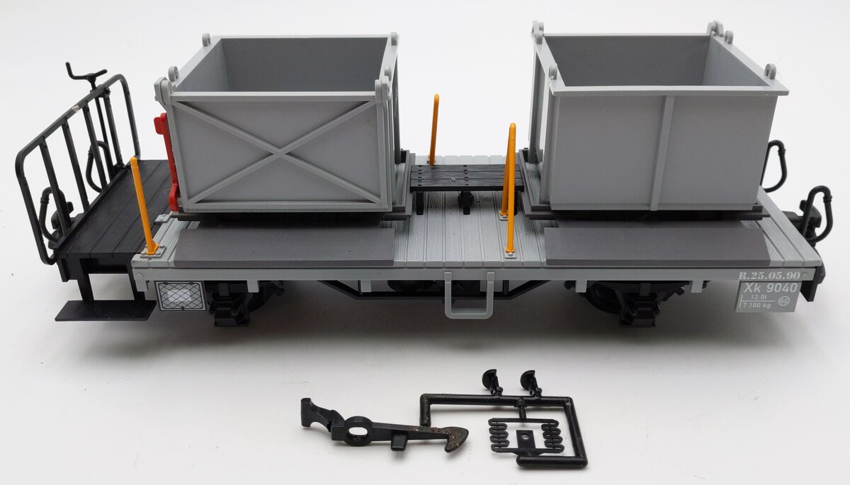 LGB 40140 RhB Refuse Manual Dump Car w/2 Containers #9040 EX