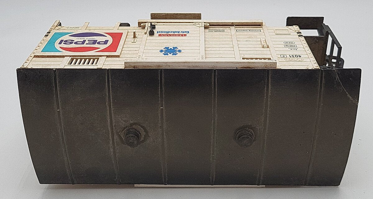 LGB 4031 G Scale Pepsi Cola Boxcar