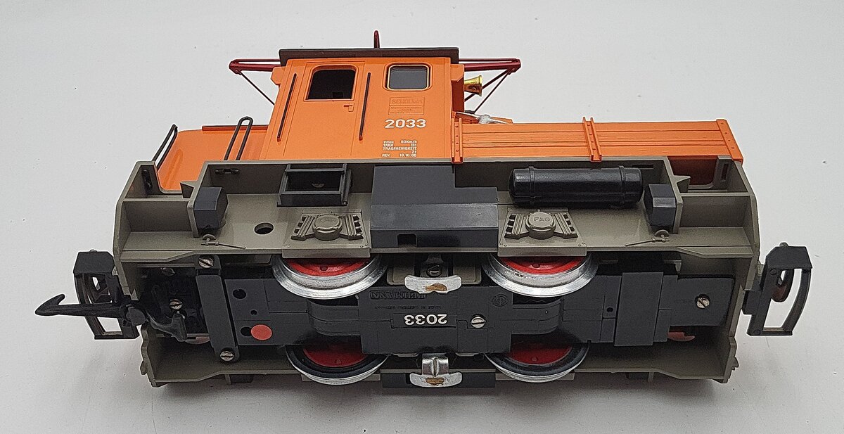 LGB 2033 G Scale Small 0-4-0 Electric Work Train Locomotive #2033 VG