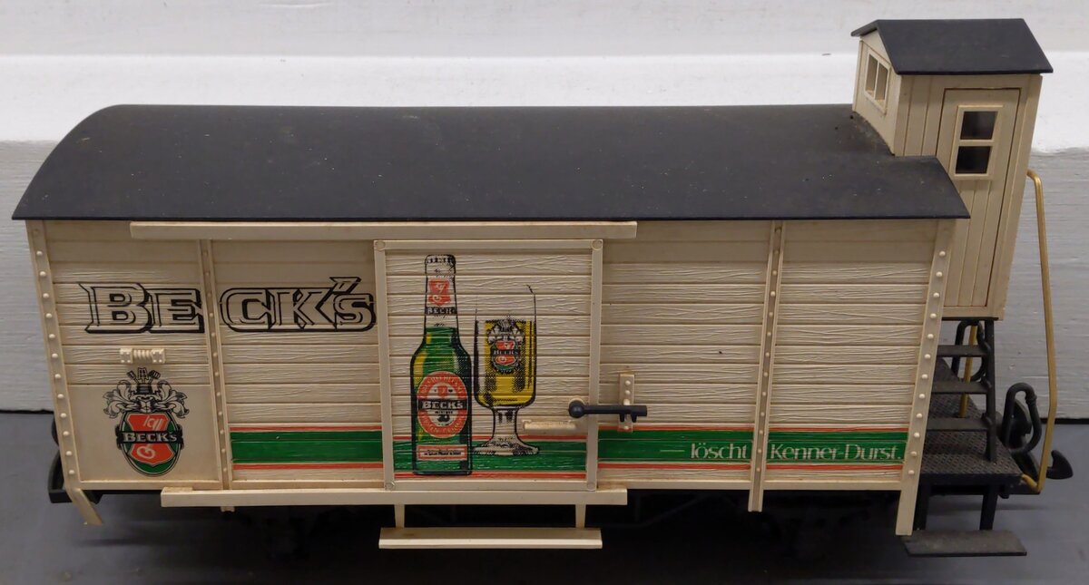 LGB 4026 G Scale Beck's Beer Boxcar VG