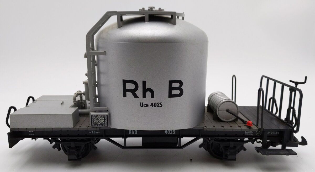 LGB 4025 G Scale RhB Tank Car #4025 EX