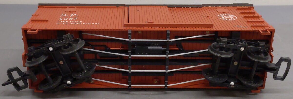 LGB 4067 G Scale Southern Pacific Boxcar #4067