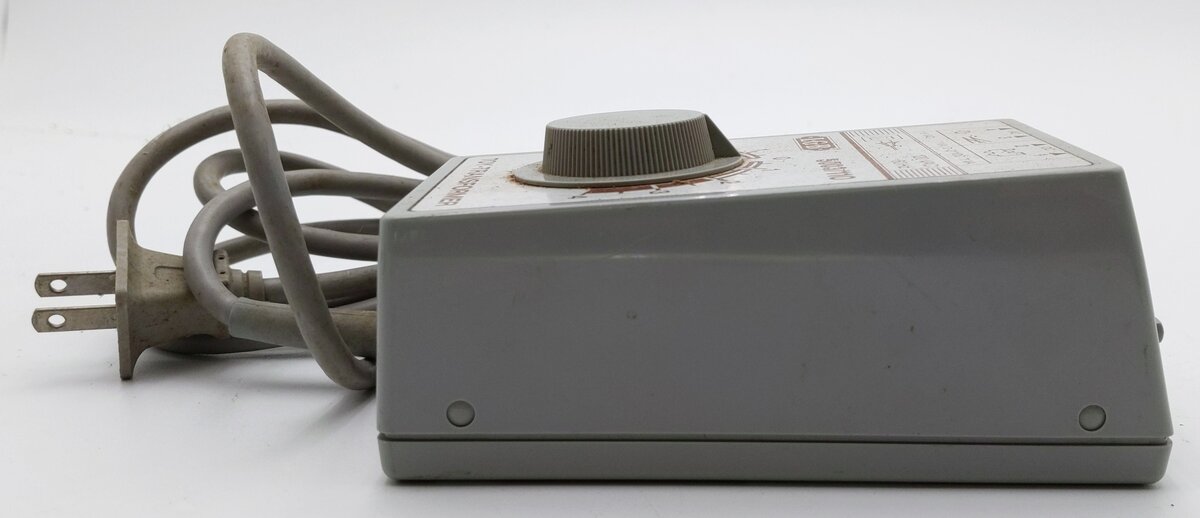LGB 5003/110 G Scale 110 Volt Transformer VG