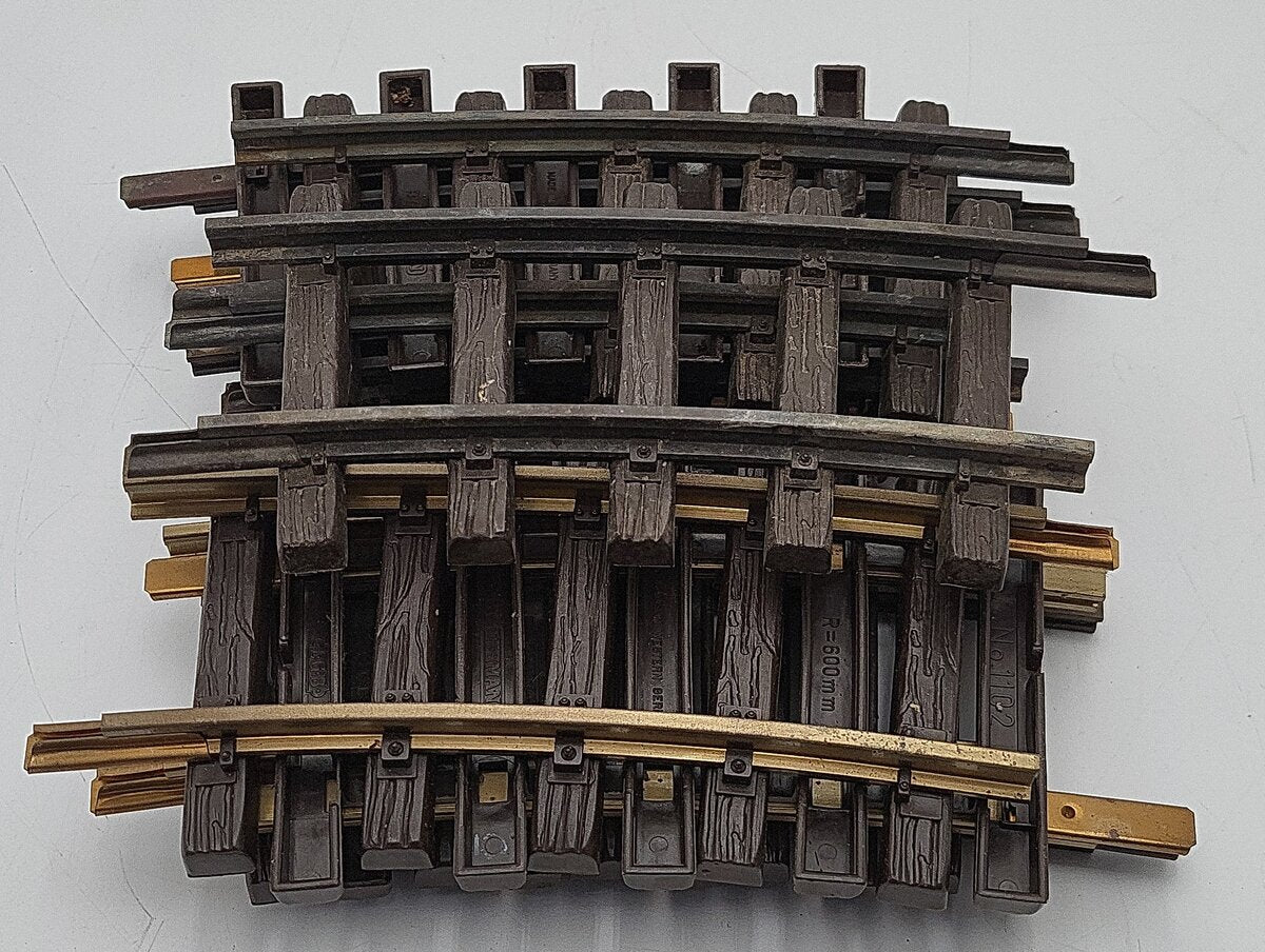 LGB 1102 G Scale 600MM Curved Track Sections [9]